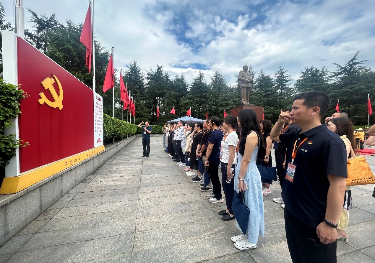 可结合站内栏目与相关篇目交叉阅读